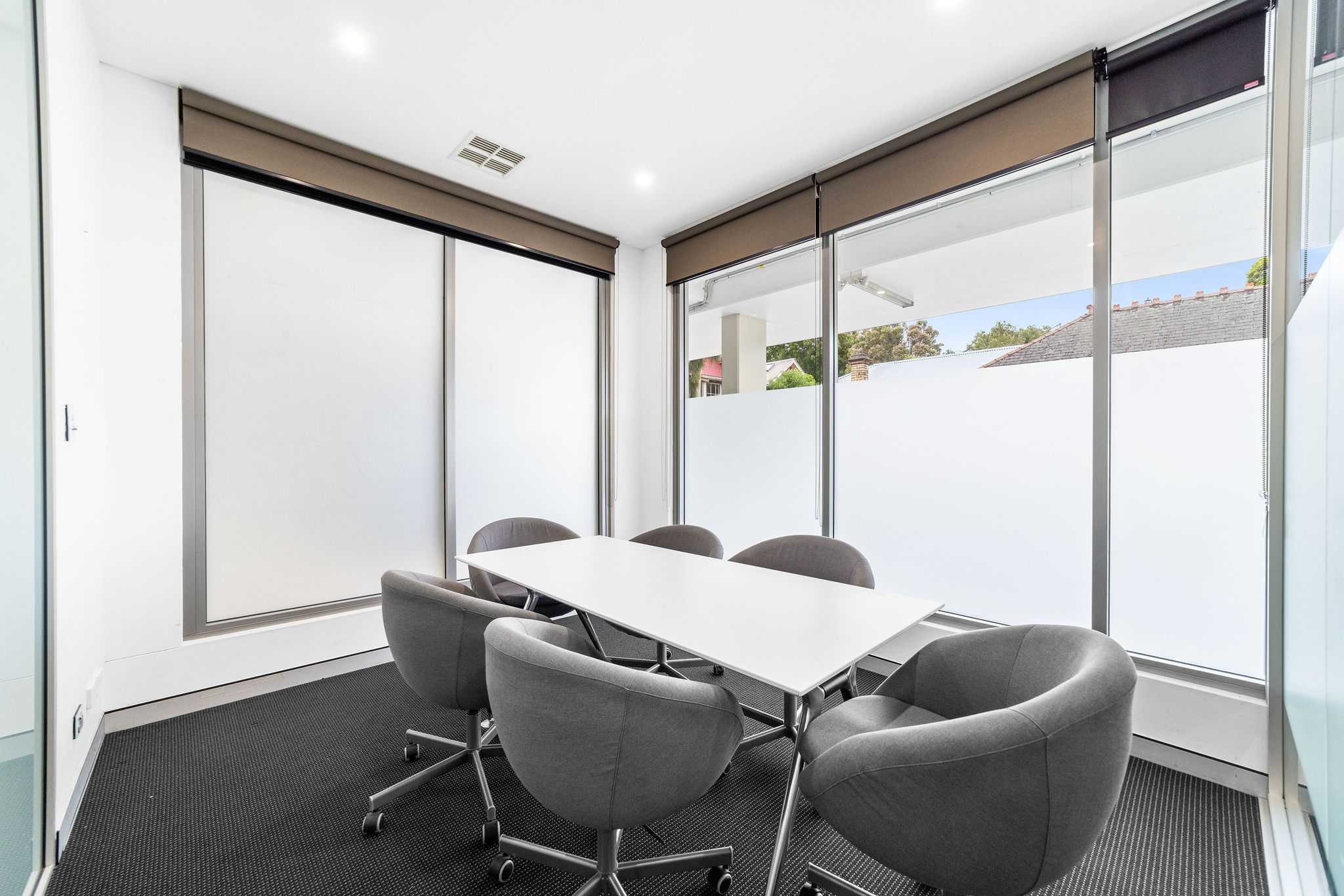 Meeting room with corner windows